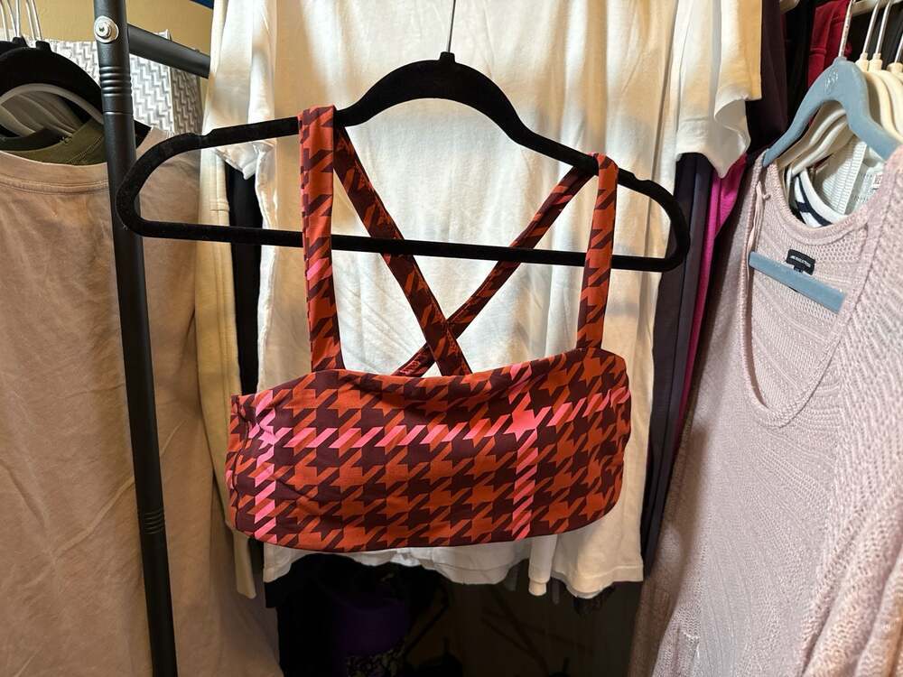OFFLINE By Aerie Real Me Xtra Square Neck Sports Bra in Burgundy Houndstooth